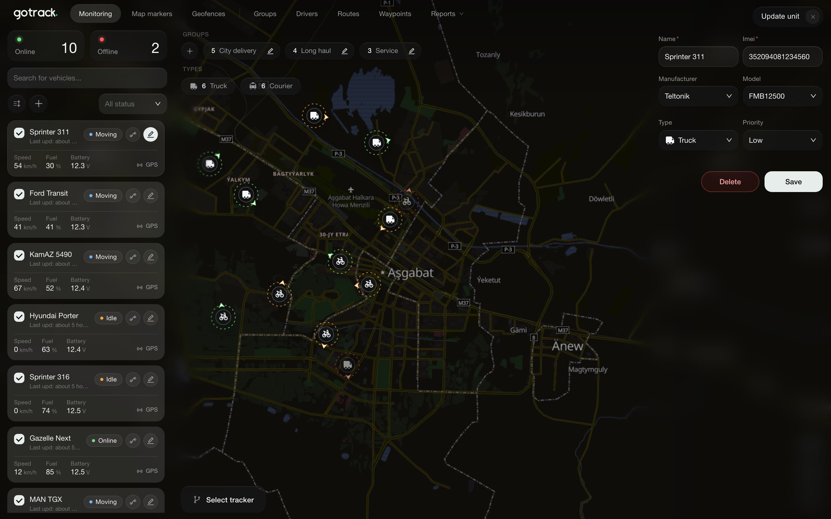 A vehicle being edited in the right panel while the map stays visible